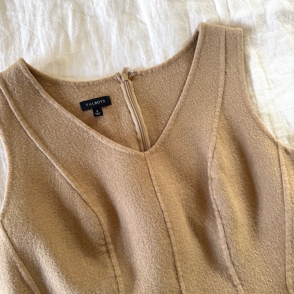 Talbots Sheath Wool V-Neck Dress, size 6 - Picture 3 of 7